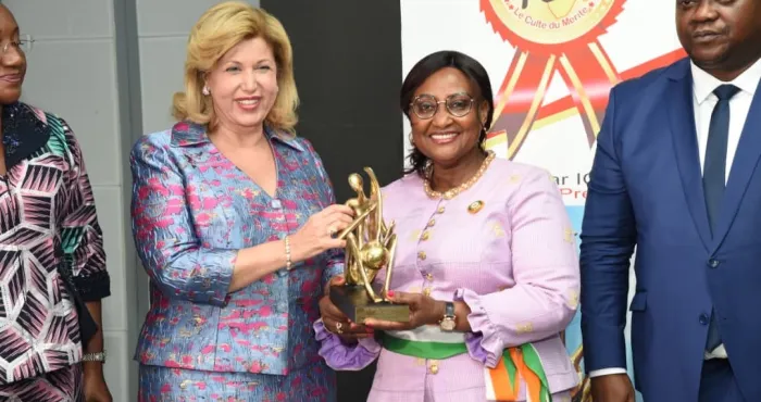 cote-divoire-distinction-sita-ouattara-maire-de-gbelegban-distinguee