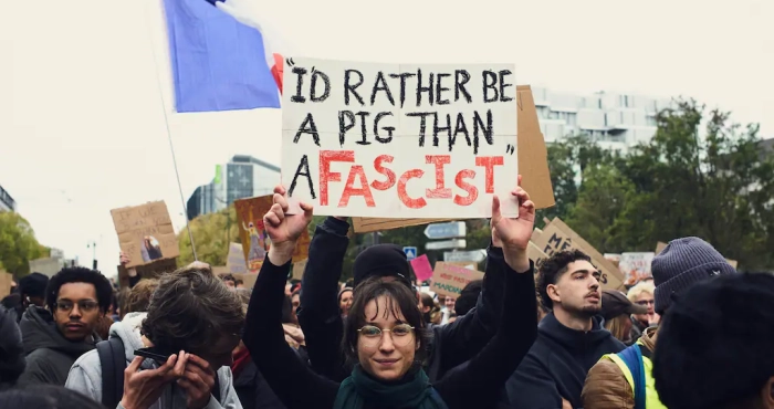 paris-la-gauche-sinsurge-contre-plusieurs-evenements-neofascistes-dextreme-droite-ce-week-end