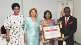 cote divoire travail des enfants yao patricia sylvie secretaire executive du cns recoit une distinction