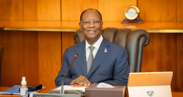 octobre-rose-la-presidence-de-la-republique-sengage-activement-dans-la-campagne-de-sensibilisation-au-depistage-et-de-lutte-contre-le-cancer