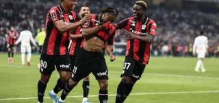 ligue-1-francaise-elye-wahi-claque-un-triple-et-donne-de-lair-a-nice