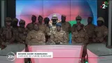 burkina faso les militaires suspendent la constitution