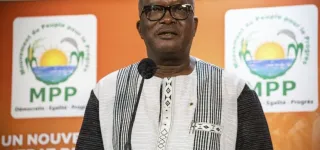 burkina-faso-48h-apres-le-coup-detat-mystere-autour-de-lintegrite-physique-de-roch-kabore