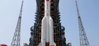 retour-des-debris-dune-fusee-chinoise-lheure-et-le-lieu-ou-ils-vont-secraser