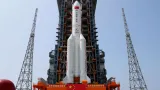 retour des debris dune fusee chinoise lheure et le lieu ou ils vont secraser