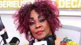 absente a lanniversaire de la fille darafat tina glamour clashe carmen et sexplique