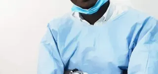 interview-dr-kouakou-kouame-arsene-chirurgien-dentiste-la-carie-peut-provoquer-une-insuffisance-renale