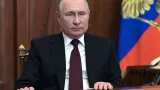 vladimir poutine lance une operation militaire en ukraine des explosions a kiev