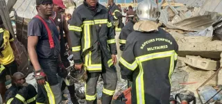 drame-a-treichville-un-immeuble-seffondre-et-fait-5-morts