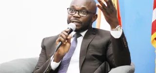 prof-pierre-adou-linguiste-a-propos-des-langues-maternelles-aucun-peuple-ne-sest-developpe-avec-la-langue-des-autres