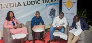 arts-et-culture-2e-edition-du-concours-lydia-ludic-talent-le-journaliste-culturel-jean-marc-tonga-et-lartiste-ninwlou-decrochent-le-jackpot