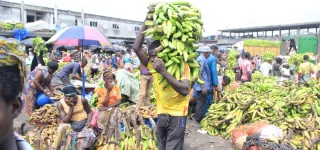 enquete-express-a-quelques-jours-du-ramadan-le-prix-des-denrees-alimentaires-flambe