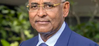 le-president-alassane-ouattara-reconduit-patrick-achi-comme-premier-ministre