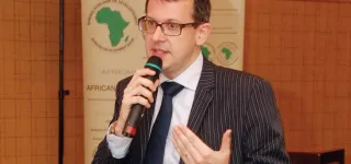 sommet-international-sur-les-questions-de-financement-et-de-dette-en-afrique-a-paris-un-expert-explique-tout