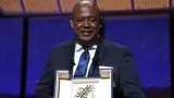 festival de cannes une palme dhonneur pour forest whitaker acteur engage pour lafrique