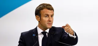 emmanuel-macron-en-visite-en-roumanie-et-en-moldavie-aux-portes-de-lukraine