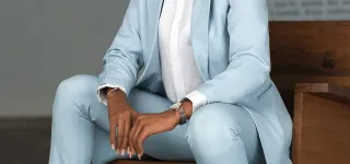 interview-nelly-groga-miss-entrepreneuriat-2021-un-entrepreneur-cest-quelquun-qui-a-une-vision