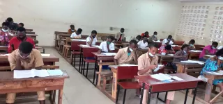 cote-divoire-plus-de-300-000-candidats-passent-leur-bac
