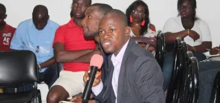 interview-yoboue-kouakou-porte-parole-du-collectif-sauvons-notre-education-nationale-nous-sommes-mal-payes