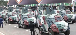 an-62-le-07-aout-larmee-ivoirienne-fait-une-demonstration-de-force