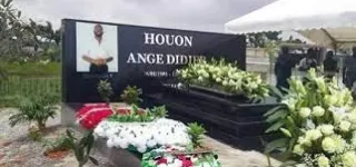 reportage-an-3-du-deces-de-dj-arafat-ce-qui-sest-passe-sur-sa-tombe-hier