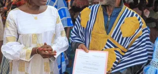 boundiali-la-ministre-mariatou-kone-installe-le-nouveau-chef-du-village-de-ndara