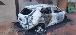 bouna-qui-en-veut-aux-vehicules-administratifs