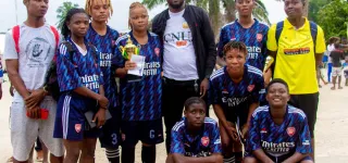 football-feminin-prodige-fc-remporte-le-tournoi-contre-la-drogue