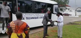enseignement-technique-100-eleves-et-etudiants-ivoiriens-en-route-pour-une-importante-mission-au-ghana