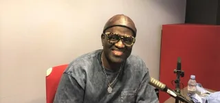 litterature-alain-mabanckou-presente-le-commerce-des-allonges