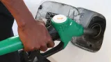 hydrocarbure le prix a la pompe inchange 735fcfa pour lessence et 615 fcfa pour le gasoil