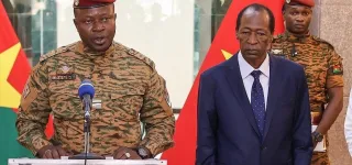 burkina-faso-paul-henri-damiba-a-rencontre-lancien-president-compaore-a-abidjan