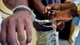 bouake des detenus sequestrent la juge et senfuient avec son vehicule