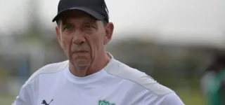 interview-jean-louis-gasset-selectionneur-des-elephants-ma-priorite-la-cohesion-du-groupe