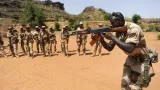 mali 2 morts dans un affrontement entre soldats maliens et leurs mercenaires russes
