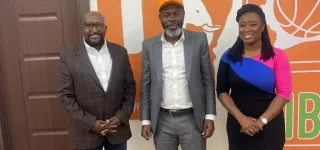 fibb-kevin-garnet-et-hoop-it-up-choisissent-la-cote-divoire-et-la-fibb