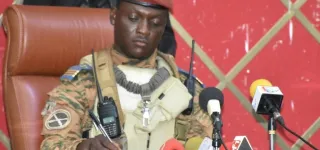 les-burkinabe-se-preparent-pour-un-nouveau-chef-de-transition