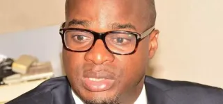 couverture-maladie-universelle-donatien-robe-expert-en-couverture-sante-les-seules-cotisations-sociales-ne-sont-pas-suffisantes