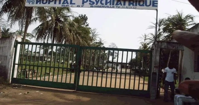 reportage-prise-en-charge-de-la-sante-mentale-lhopital-psychiatrique-de-bingerville-a-lagonie