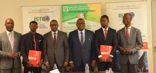 entrepreneuriat-jeune-le-ministre-adama-kamara-comble-des-etudiants