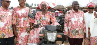 bondoukou-appui-a-lautonomisation-de-la-femme-5000-femmes-magnifient-ouattara