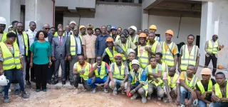 transport-le-ministre-amadou-kone-en-visite-sur-le-chantier-de-laerogare-de-san-pedro