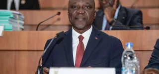 cote-divoire-ministere-des-transports-amadou-kone-obtient-le-quitus-des-deputes-pour-engager-le-budget-2023-estime-a-260-980-799-695-fcfa