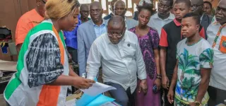 revision-de-la-liste-electorale-bacongo-aux-cadres-rhdp-du-district-dabidjan-impliquez-davantage-les-etudiants-et-les-femmes