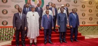 62e-sommet-des-chefs-detat-et-de-gouvernement-de-la-cedeao-a-abuja-assimi-goita-invite-a-liberer-les-soldats-ivoiriens-avant-le-1er-janvier-2023