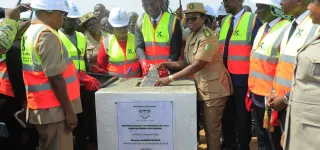 securisation-des-frontieres-le-ministre-moussa-sanogo-ameliore-les-conditions-de-travail-des-douaniers