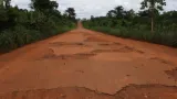 reportage infrastructures routieres eau potable kossou dans labandon