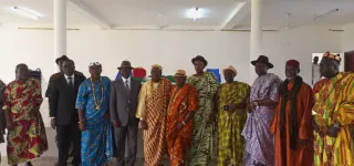 municipale-a-yopougon-adama-bictogo-communie-avec-les-chefs-atchan