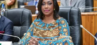 celebration-de-lexcellence-s-e-mme-chantal-fanny-recoit-le-prix-de-la-meilleure-mairie-de-linterieur