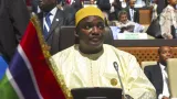 gambie adama barrow echappe a un putsch